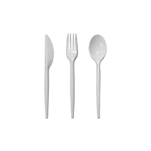 Cubiertos de plástico